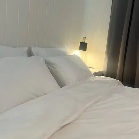 Three Bedroom 15mins From Oslo Airport Villa