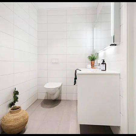 Three Bedroom 15mins From Oslo Airport ヴィラ ナネスタッド