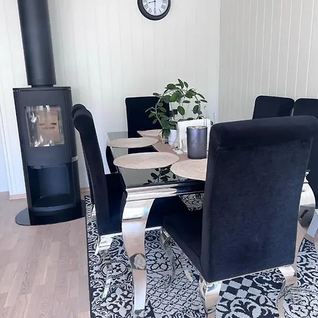 Three Bedroom 15mins From Oslo Airport *